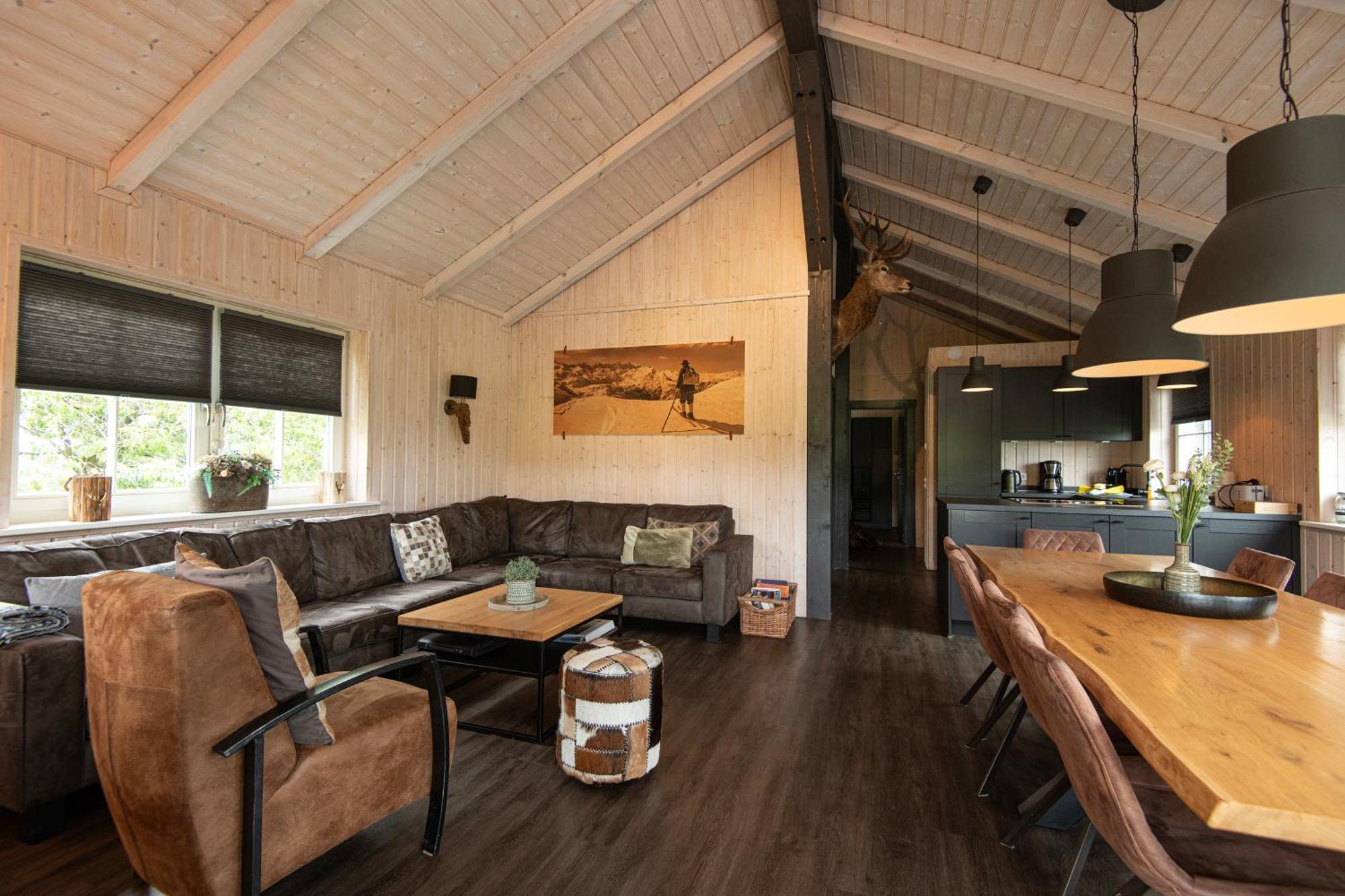 Kustelberg Lodges Медебах Екстериор снимка