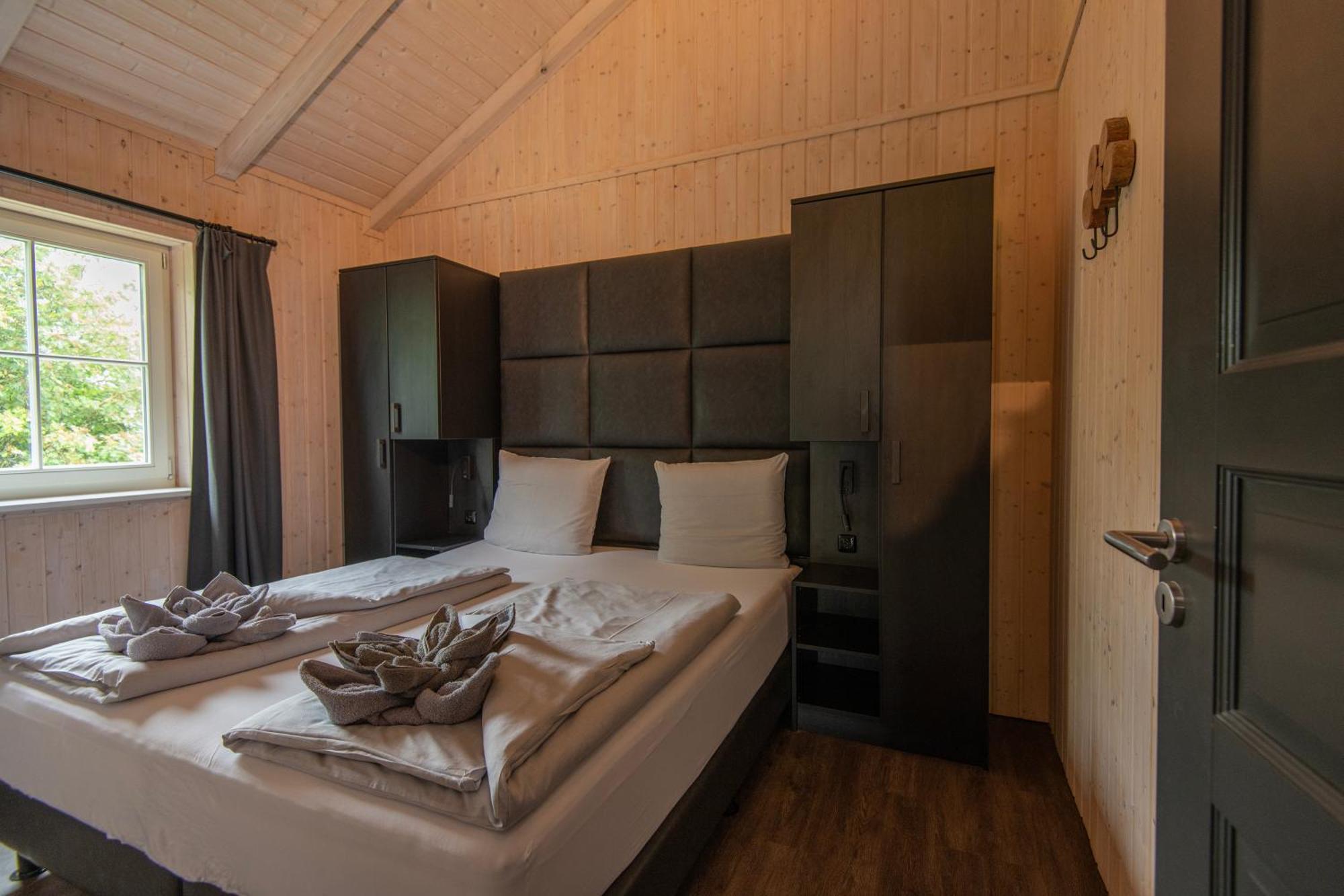 Kustelberg Lodges Медебах Екстериор снимка