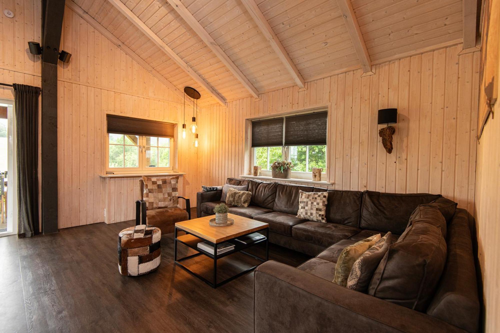 Kustelberg Lodges Медебах Екстериор снимка